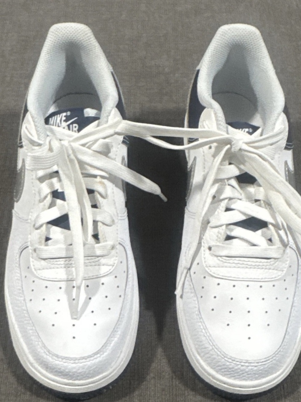 Nike Men's Air Force 1 LV8 ‘Dallas Cowboys’ Size 7